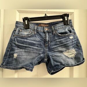 Joe’s Jean distressed size 26
